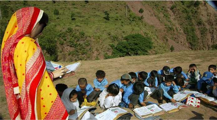 Pakistan is thriving and Education is critical Pakistan is thriving and Education is critical